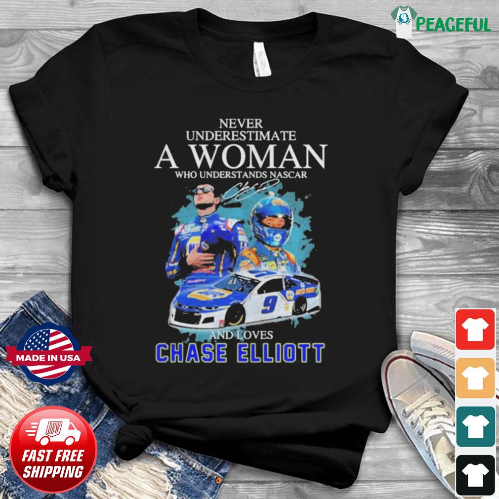 Never Underestimate A Woman With  T Shirt Hoodie Car 