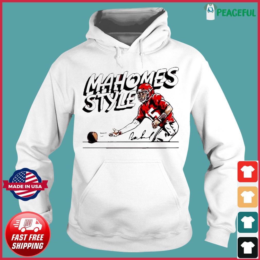 Patrick mahomes Football mahomes style signature shirt, hoodie