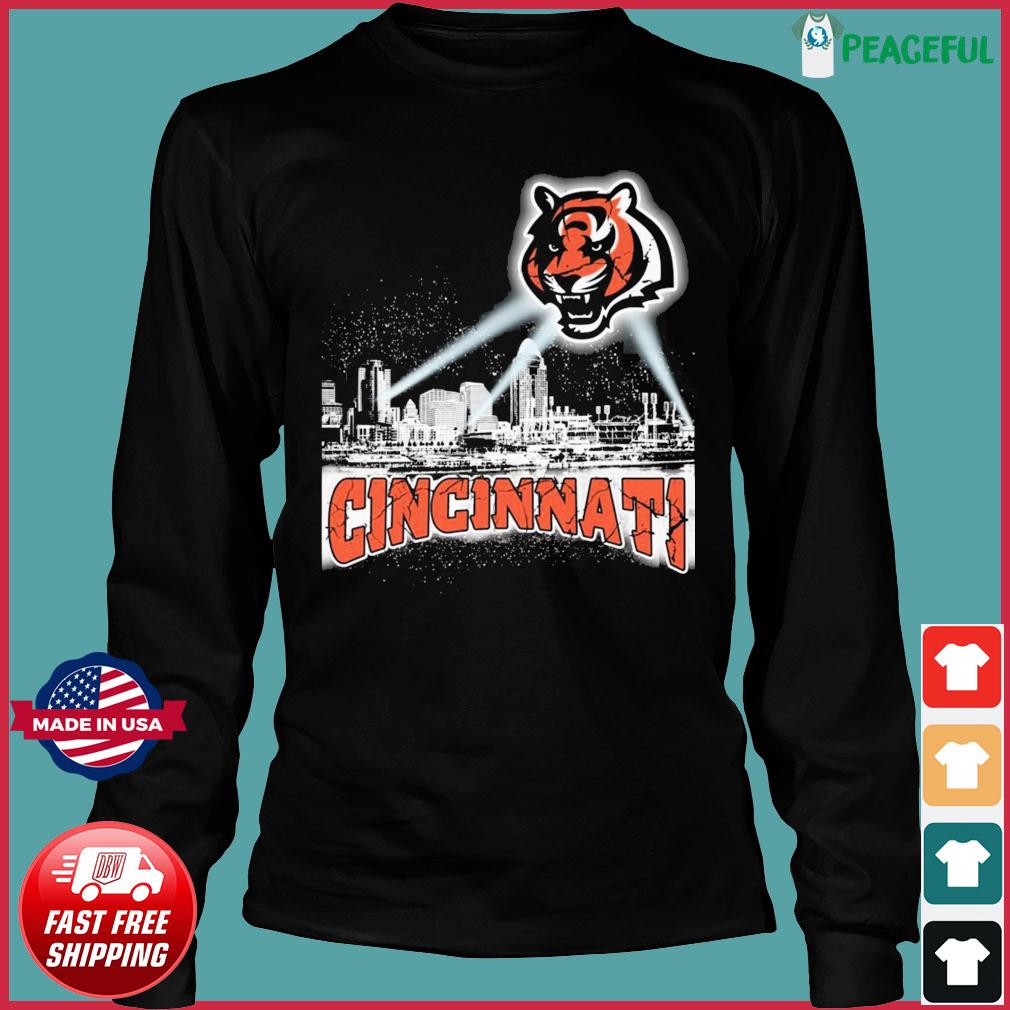 Who Dey Cincinnati Bengals skyline Signatures Shirt, hoodie, sweater, long  sleeve and tank top