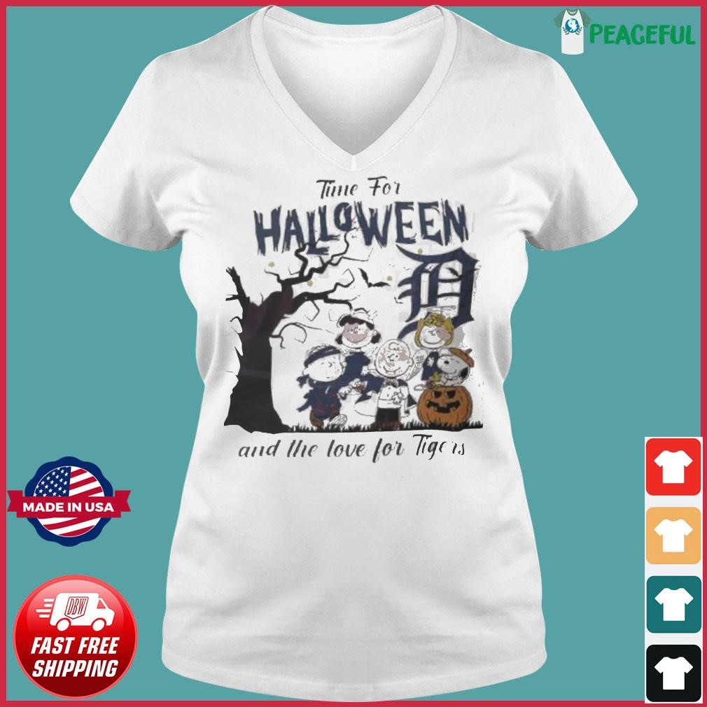 Peanuts time for halloween and the love for Detroit Tigers shirt