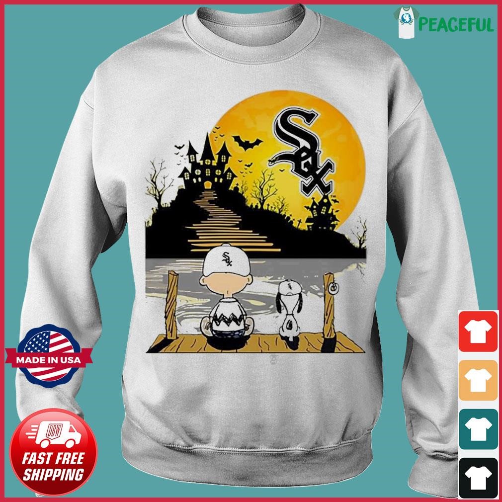 Chicago White Sox Snoopy and Charlie Brown Sit Under Moon Peanuts Halloween  shirt, hoodie, sweater, long sleeve and tank top