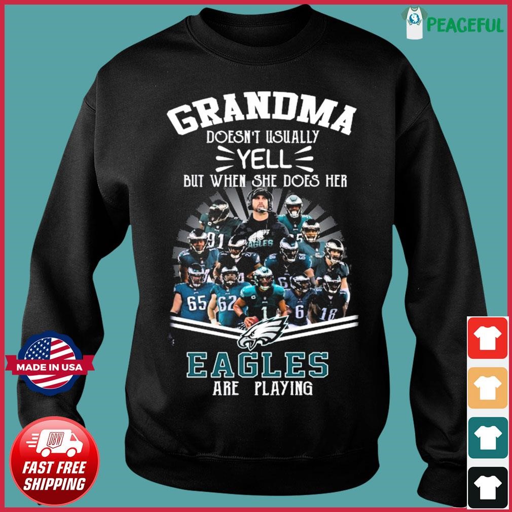 Grandma Football Doesn't Usually Yell But When She Does Her Dallas Cowboys  Shirt - Jolly Family Gifts