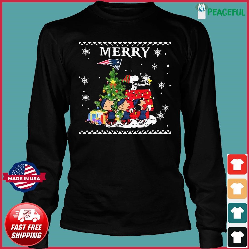 Happy Merry Christmas the Gnomes New England Patriots logo shirt